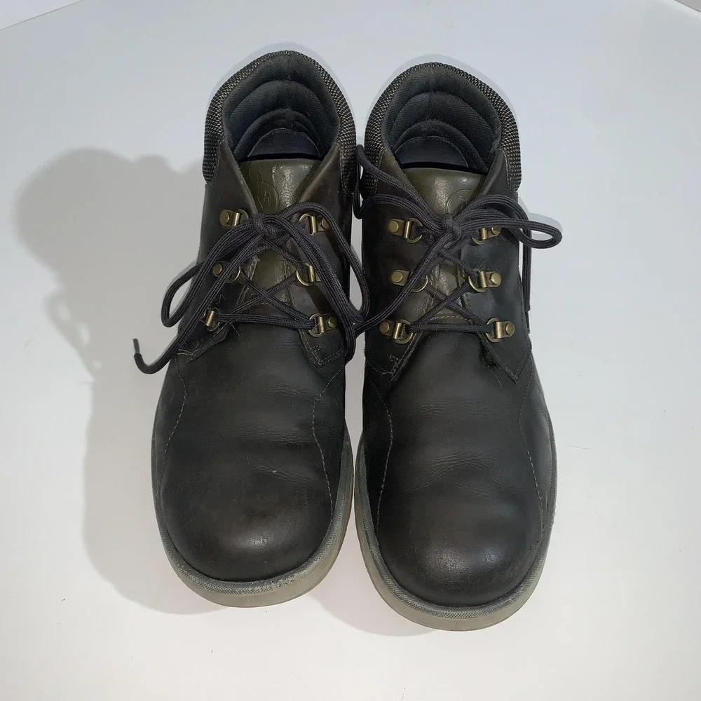 Merrell Boulder Boots Mens Size 12 Brown Leather Chukka Ankle Casual Outdoor